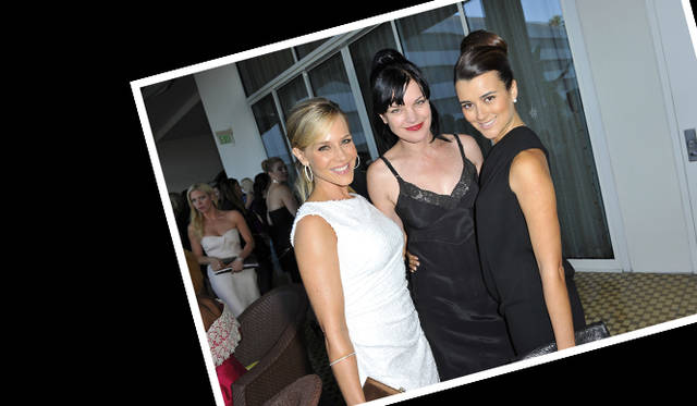 <strong>MaxMara｜マックスマーラ　ウーマン・イン・フィルム ロサンゼルス</strong>　左から／ジュリー・ベンツ、ポーリー・ペレット、コート・デ・パブロ。