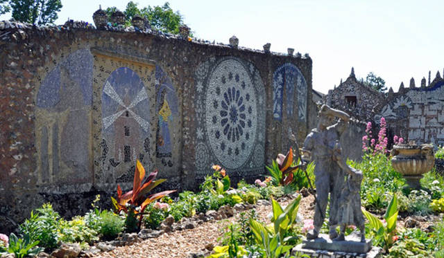 <strong>carnet de jardin｜松永 学</strong>　首のない少年が癒してくれる。。