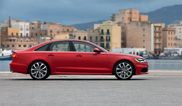 <strong>AUDI A6 2.0TDI SE｜アウディ A6 2.0TDI SE</strong>　