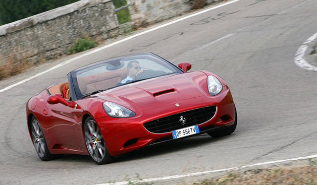 <strong>Ferrari California｜フェラーリ カリフォルニア</strong>
