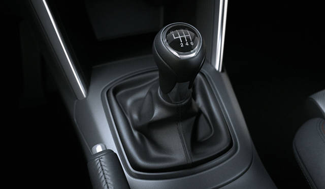 <strong>MAZDA CX-5｜マツダ CX-5</strong>