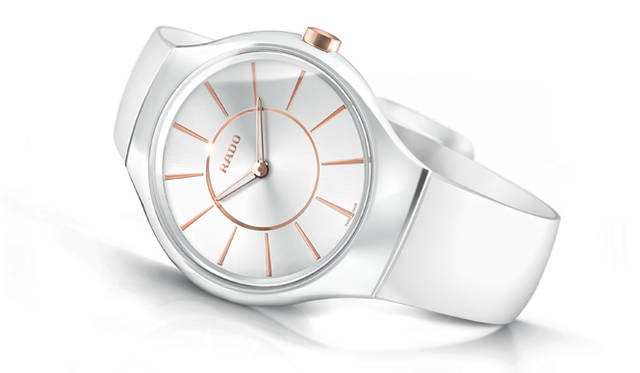 <strong>RADO｜ラドー</strong>　薄さ5ミリの世界最薄時計！　「ラドー トゥルー シンライン」コレクションデビュー 