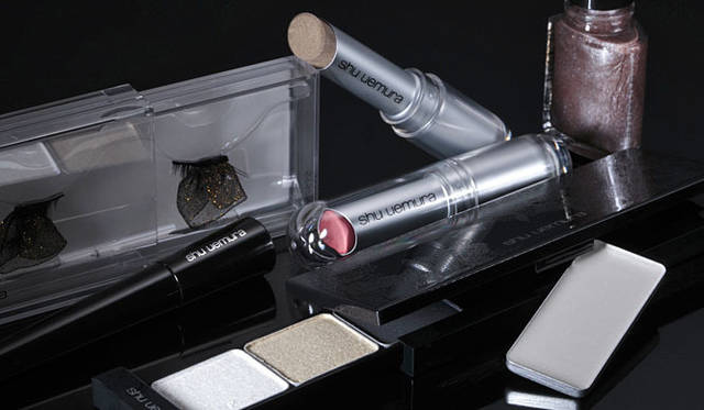 <strong>shu uemura｜シュウ ウエムラ</strong>　2011AWモード メイクアップ コレクション「novadiva」