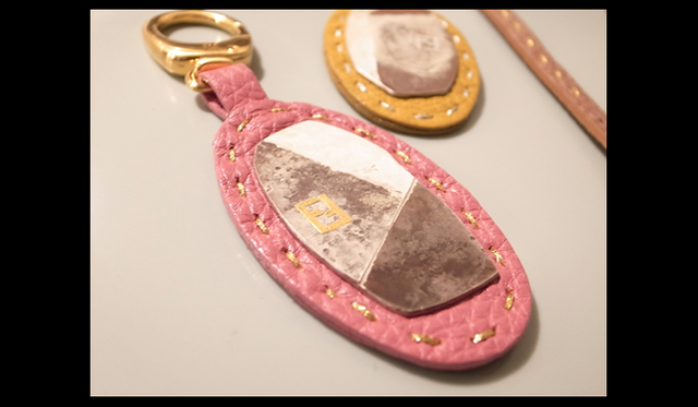<strong>WAO～記憶の森～</strong>　FENDI 「FENDI×加賀象嵌　ダブルFロゴ入りチャーム」
