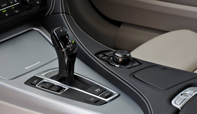 <strong>BMW 6 Series Coupe ｜ビー・エム・ダブリュー 6シリーズ クーペ</strong>