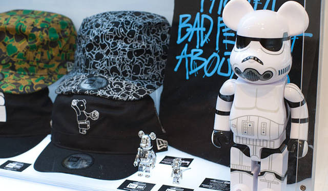 <strong>MEDICOM TOY｜メディコム・トイ</strong>　New ERA、STUSSYとの新作
