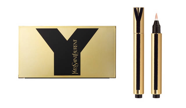 <strong>YVES SAINT LAURENT｜イヴ・サンローラン</strong>　