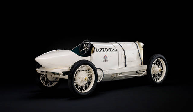 <strong>Mercedes-Benz｜メルセデス・ベンツ ぺブルビーチ・コンコルソ・デレガンス 2011</strong>　