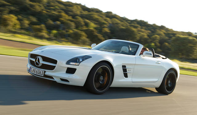 <strong>Mercedes-Benz｜メルセデス・ベンツ ぺブルビーチ・コンコルソ・デレガンス 2011</strong>　SLS AMG ロードスター