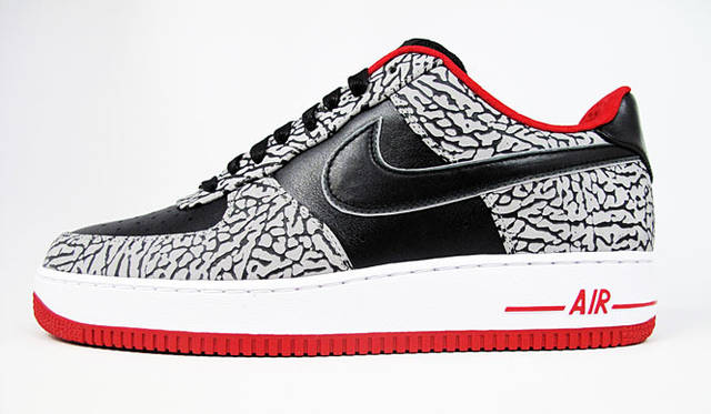 <strong>NIKE SPORTSWEAR｜ナイキ スポーツウェア</strong>　「NIKE AIR FORCE 1 LOW Bespoke iD」 価格｜10万円、サイズ｜24～30cm ※オーダーからお手もとに届くまで約6週間ほど（画像はデザインイメージ）