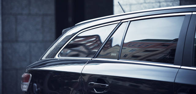 <strong>Toyota Avensis｜トヨタ アベンシス</strong>　