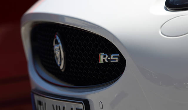 <strong>Jaguar XKR-S｜ジャガー XKR-S</strong>