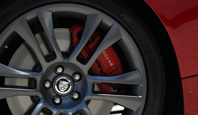 <strong>Jaguar XKR-S｜ジャガー XKR-S</strong>