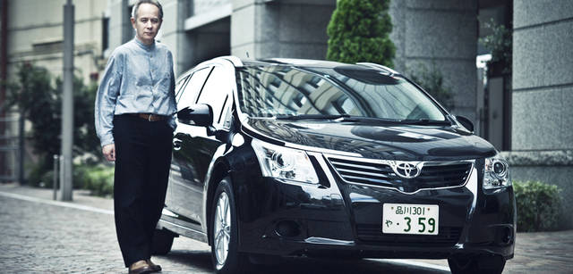 <strong>Toyota Avensis｜トヨタ アベンシス</strong>