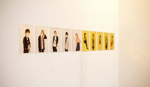 <strong>川本史織</strong>　個展「男装と女装」　installationview2
