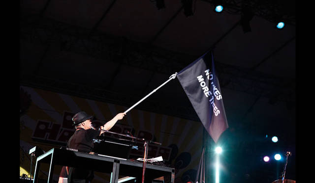 <strong>Yellow Magic Orchestra</strong>　2011年8月7日　ワールドハピネス2011