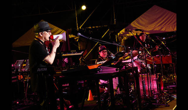 <strong>Yellow Magic Orchestra</strong>　2011年8月7日　ワールドハピネス2011