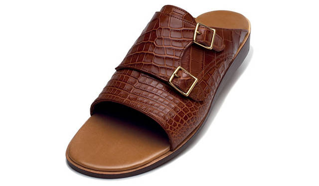 <strong>JOHN LOBB│ジョンロブ</strong>　ビスポーク「キャピタルコレクション」モデル「DUBAI」　（ミディアムブラウン クロコダイル、光沢のある真ちゅうバックル、ウェッジヒール、フロント5ミリヒールからバック2.5センチ）