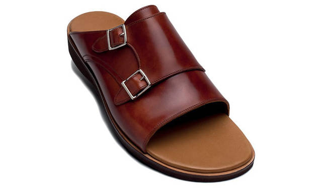 <strong>JOHN LOBB│ジョンロブ</strong>　ビスポーク「キャピタルコレクション」モデル「DUBAI」　（チェスナッツ ミュージアムカーフ、ニッケル塗装真ちゅうバックル、軽量ラバー ウェッジヒール、フロント5ミリヒールからバック2.5センチ）