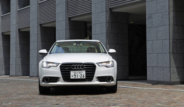 <strong>Audi A6｜アウディ A6</strong>　2.8FSI quattro
