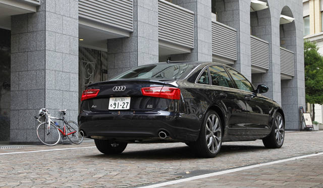 <strong>Audi A6｜アウディ A6</strong>　3.0TFSI quattro