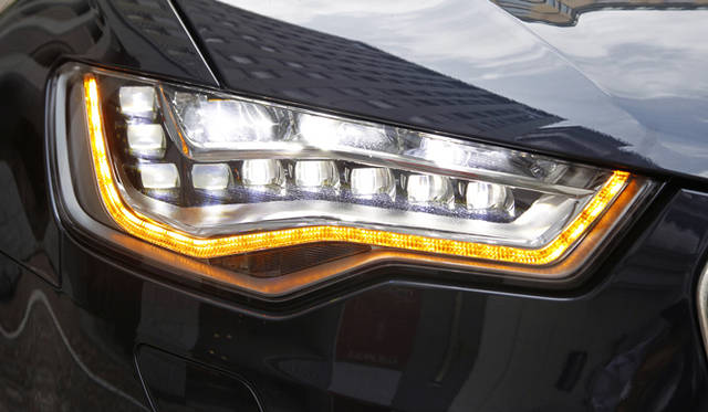 <strong>Audi A6｜アウディ A6</strong>