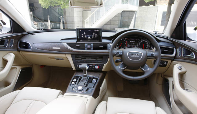 <strong>Audi A6｜アウディ A6</strong>