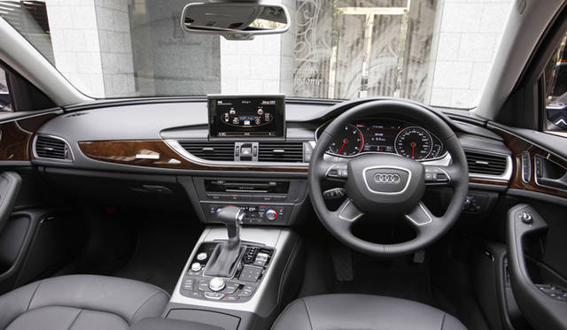 <strong>Audi A6｜アウディ A6</strong>