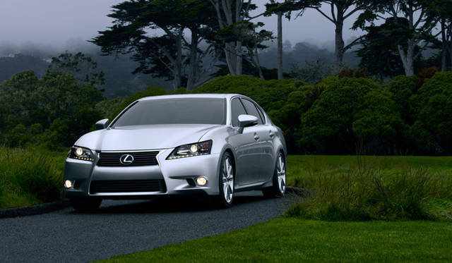 <strong>LEXUS GS350｜レクサス GS350</strong>
