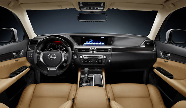 <strong>LEXUS GS350｜レクサス GS350</strong>