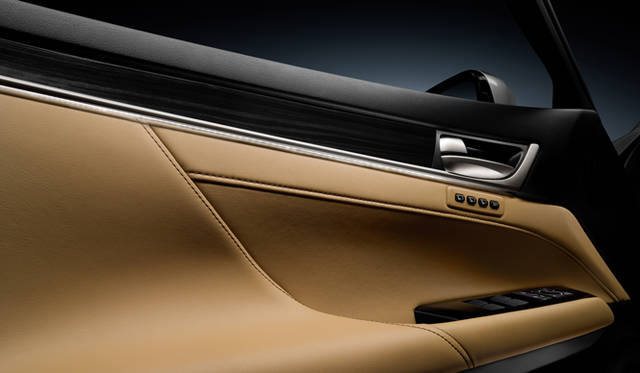 <strong>LEXUS GS350｜レクサス GS350</strong>