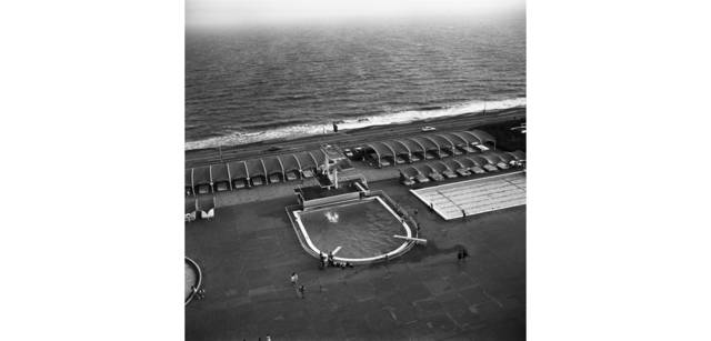 <strong>写心気 240</strong> Photo by 立木義浩