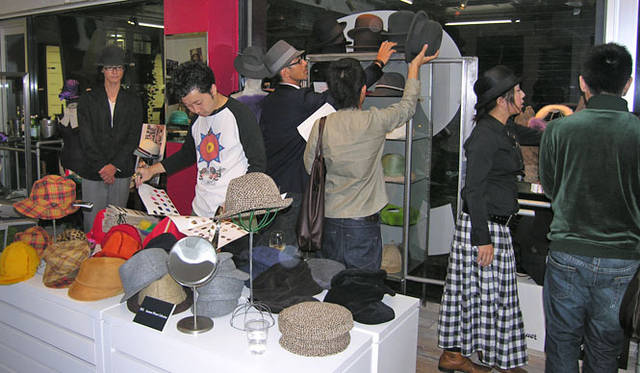 <strong>GLOBE SPECS｜グローブスペックス</strong>　「ミュールバウアー」トランクショー　過去のイベントより。