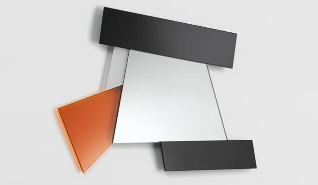 <strong>interiors｜インテリアズ</strong>　「GLAS ITALIA COLLECTION」 Gli Specchi di Dioniso（リ スペッキ ディオニソ）