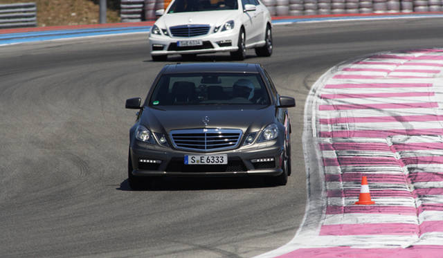 <strong>Mercedes-Benz E 63 AMG｜メルセデス・ベンツ E 63 AMG</strong>　