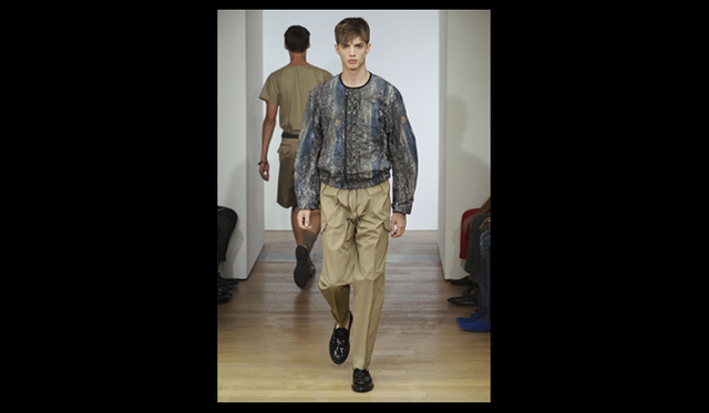 <strong>Yves Saint Laurent｜イヴ・サンローラン</strong>　