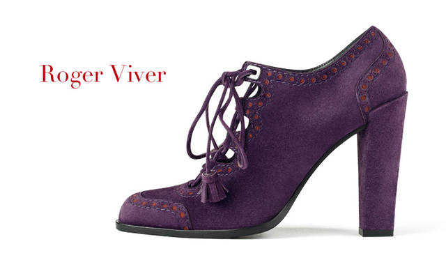 10 <strong>特集|2011-12年秋冬トレンドシューズはこれ! Chapter 02:Lace Up<br /><br />Roger Vivier|ロジェ ヴィヴィエ</strong>  シューズ 12万9150円 (ロジェ ヴィヴィエ/ロジェ ヴィヴィエ 阪急うめだ本店5Fインターナショナルブティック Tel. ㈹06-6361-1381)