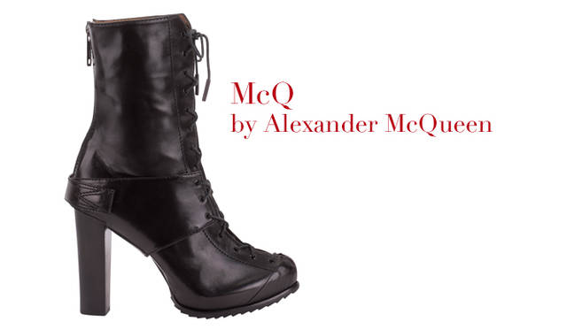 14 <strong>特集|2011-12年秋冬トレンドシューズはこれ! Chapter 02:Lace Up<br /><br />McQ by Alexander McQueen|マックキュー バイ アレキサンダー・マックイーン</strong> レースアップシューズ 6万7200円 (マックキュー バイ アレキサンダー・マックイーン/M inc Tel. 03-3498-6633)