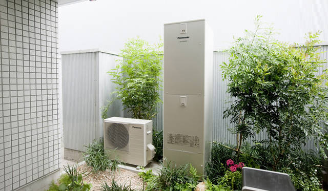 <strong>あたらしい時代づくりに取り組むひとと企業──パナソニック電工編</strong>　家庭用燃料電池も期待のエネルギーだ。