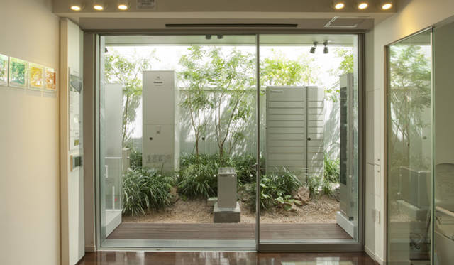 <strong>あたらしい時代づくりに取り組むひとと企業──パナソニック電工編</strong>　太陽光発電やHEMS、燃料電池など、さまざまな要素を組み合わせることが重要。