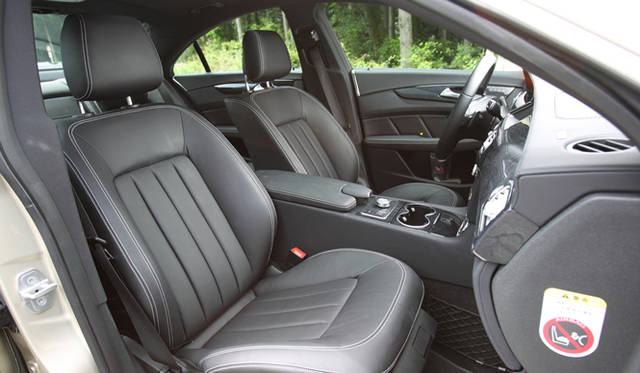 <strong>Mercedes-Benz CLS 350 BlueEFFICIENCY｜ メルセデス・ベンツ CLS 350 ブルーエフィシエンシー</strong>