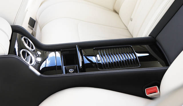 <strong>BENTLEY CONTINENTAL GT｜ベントレー コンチネンタル GT</strong>　