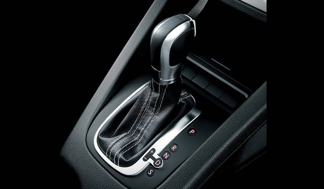 <strong>Volkswagen Scirocco R-line｜フォルクスワーゲン シロッコ Rライン</strong>