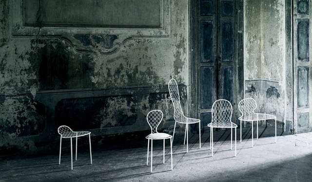 <strong>interiors｜インテリアズ</strong>　家具シリーズ「Junya Ishigami」　5種類のチェアコレクション「Family Chair」
