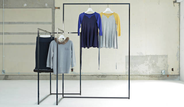 <strong>sacai｜サカイ</strong>　ショップ限定アイテムも登場！　南青山に待望のフラグシップショップがオープン