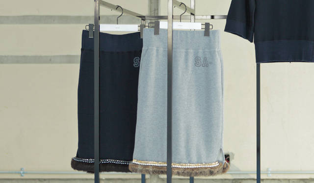 <strong>sacai｜サカイ</strong>　スエットスカート 5万9850円