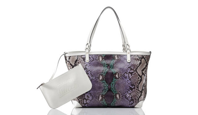 <strong>GUCCI｜グッチ</strong> ペインテッドパイソンｘ白カーフのバッグ [W46×H28×D16cm] 26万4600円（グッチ／グッチ ジャパン）