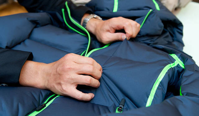 <strong>ISETAN MEN’S｜伊勢丹新宿店メンズ館 7階</strong>　「MUZUSAMA DOWN by DESCENTE」 ダウンブルゾン8万7150円（伊勢丹新宿店）