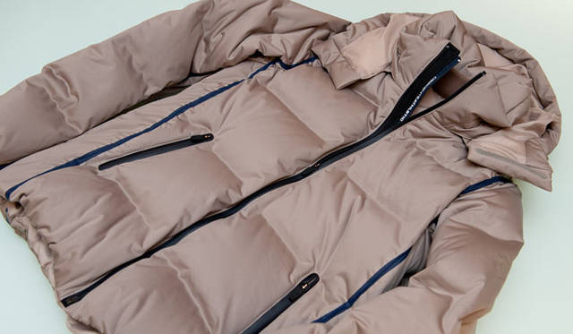 <strong>ISETAN MEN’S｜伊勢丹新宿店メンズ館 7階</strong>　「MUZUSAMA DOWN by DESCENTE」 ダウンブルゾン8万7150円（伊勢丹新宿店）