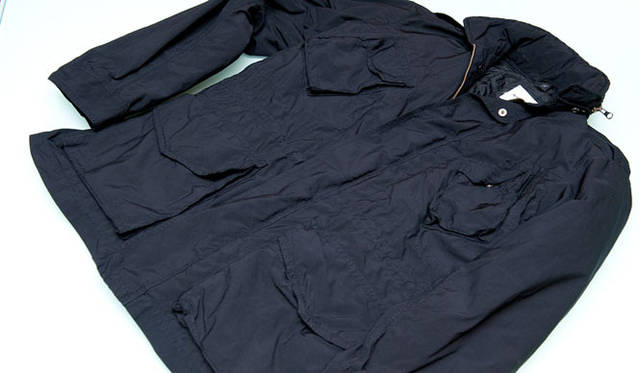 <strong>ISETAN MEN’S｜伊勢丹新宿店メンズ館 7階</strong>　「ASPESI」 ブルゾン11万3400円（伊勢丹新宿店）